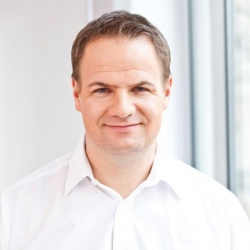 Dr. Jens Agneskirchner